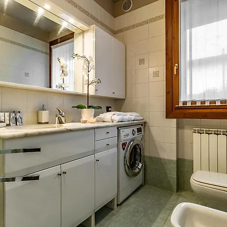 Green Park Apartment